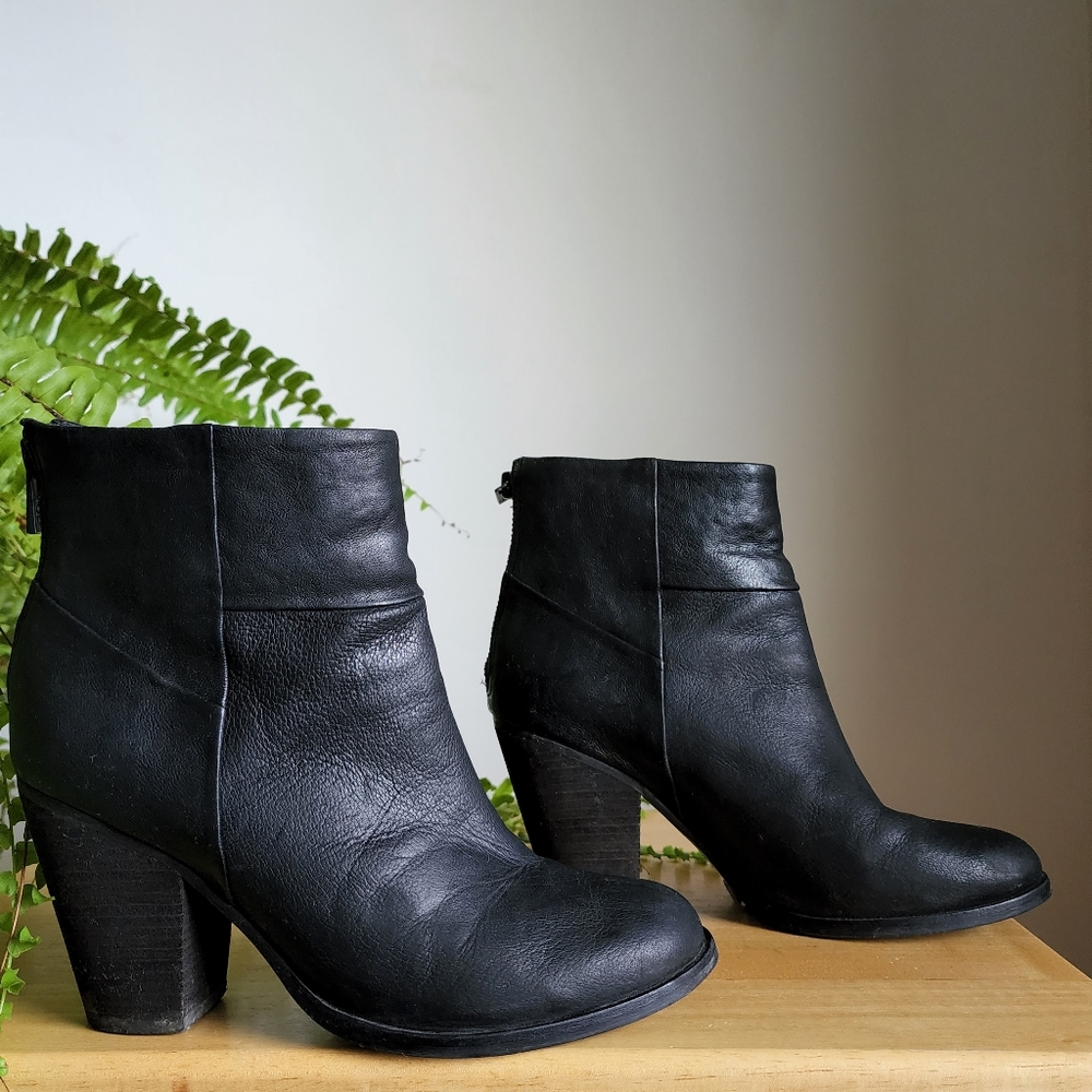 Arturo Caing Hadley Leather Boots